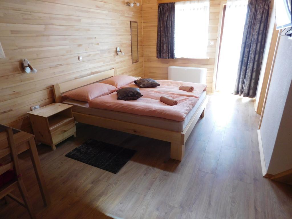 Guesthouse Sara Grabovac  Eksteriør bilde