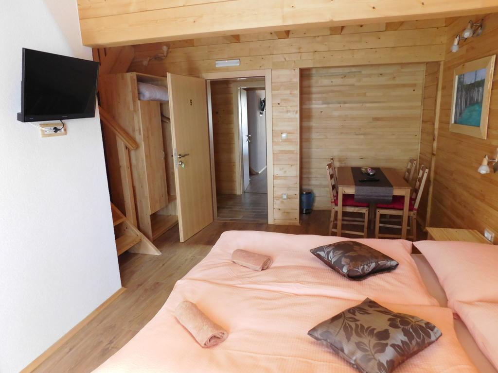 Guesthouse Sara Grabovac  Rom bilde