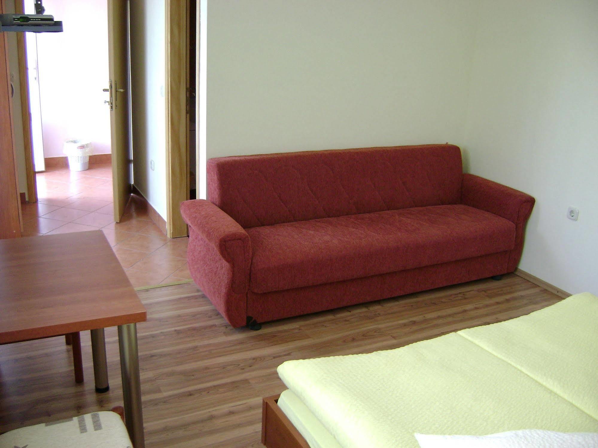 Guesthouse Sara Grabovac  Eksteriør bilde
